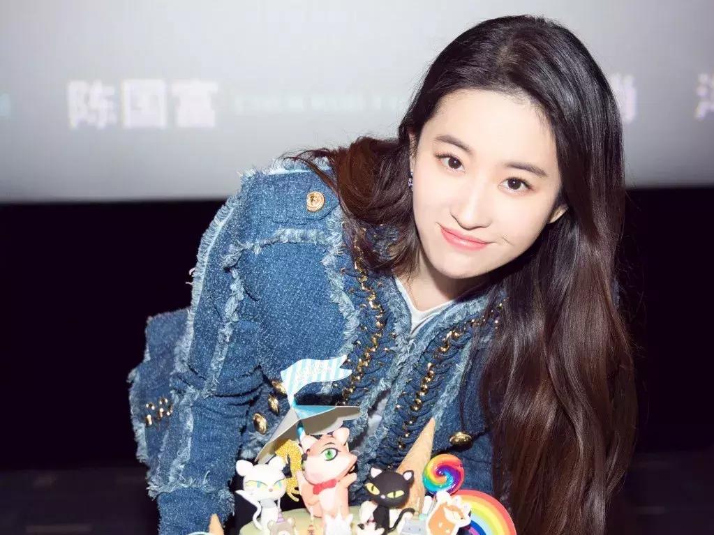 女人必买的10大支粉底液,天价好用的粉底液