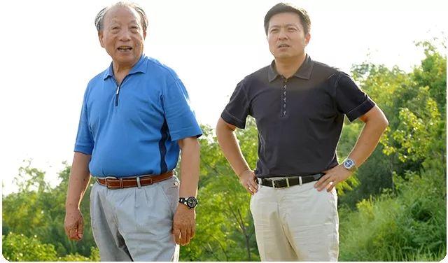 横店创始人徐文荣简介,横店集团七个创始人徐文荣照片