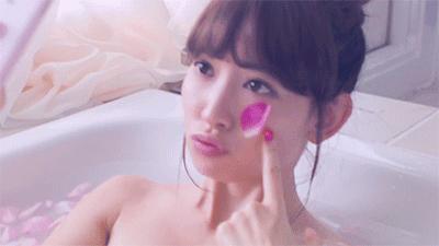 肤白貌美胸大腿长,她就是日本网友目前最爱的肉肉女孩