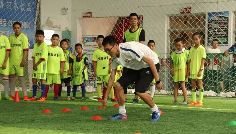 不收费的足球培训班,神木足球培训班