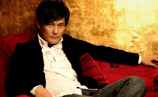 50岁依旧很帅的男明星,花甲依旧单身的三大男星