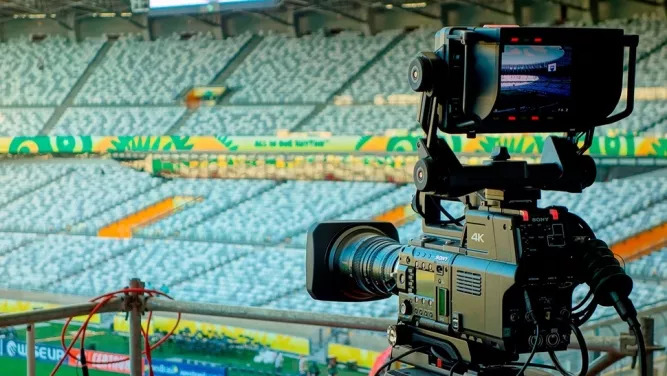 科技｜用4KHLGHDR直播，感受更清晰更细腻的体育赛事！