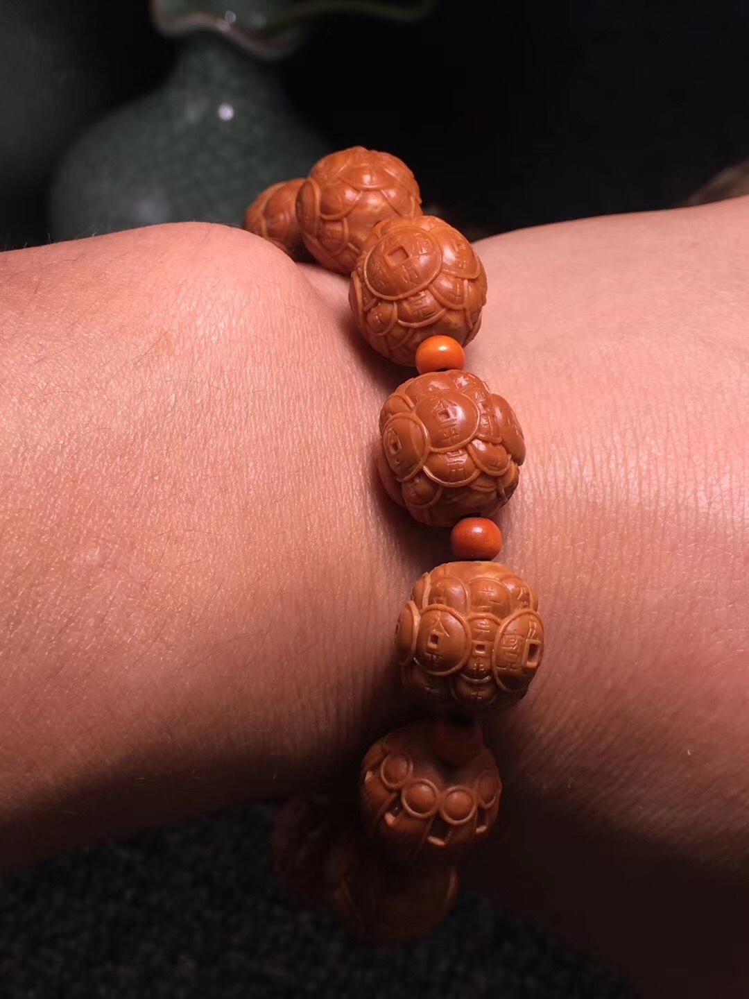 橄榄核雕为什么裂,橄榄核雕稍微有一点裂