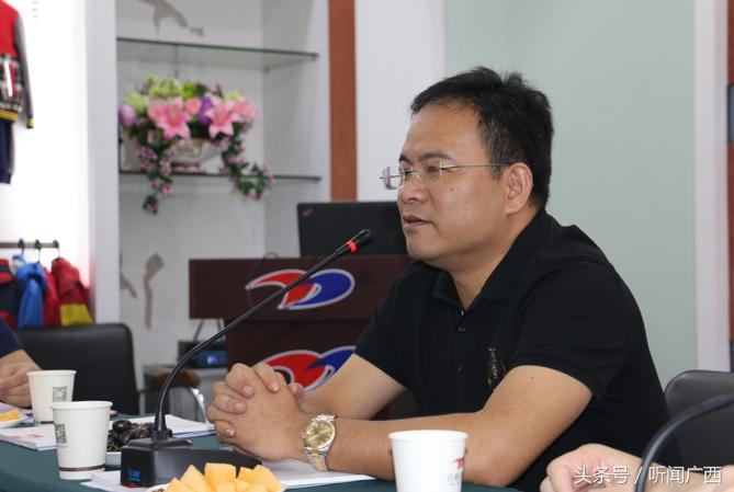 南宁中小学生校服新希望销售点,南宁学校秋季服装