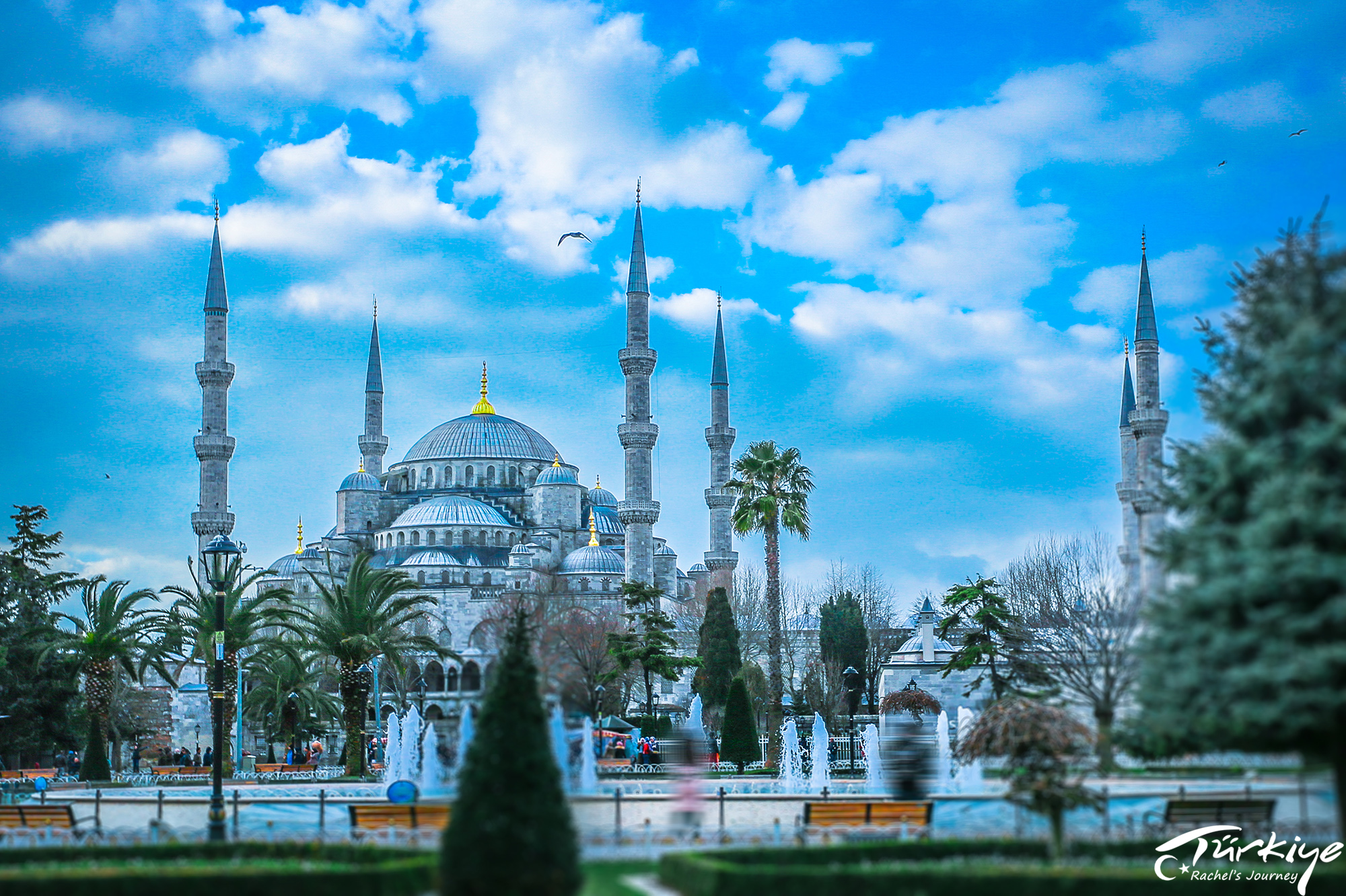 这座城市并非首都，却让人误以为它是，无法说清地处欧洲还是亚洲