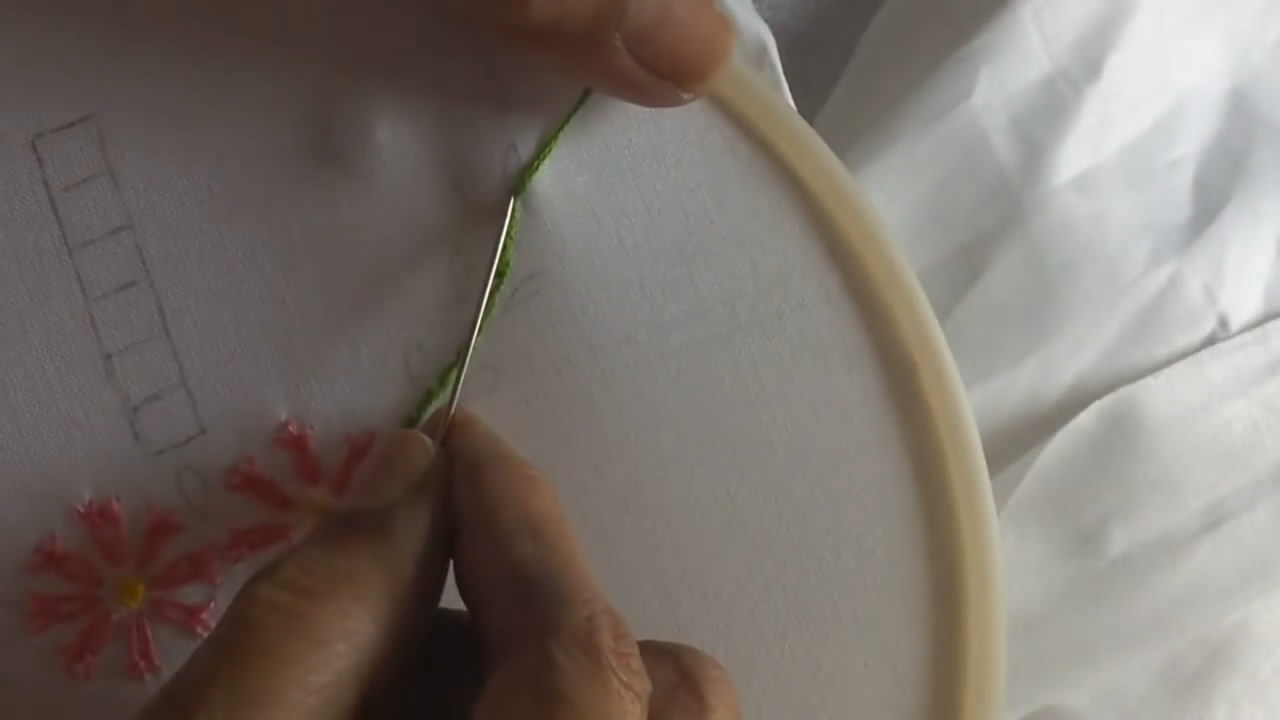 手工刺绣初学者刺绣花朵教学,刺绣教程简单图案可爱花瓣