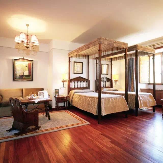 西班牙宫殿风景酒店,亚洲唯一的城堡酒店