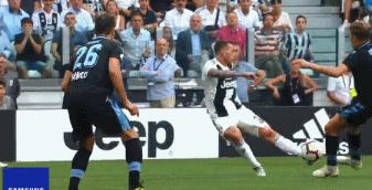 c罗霸气庆祝动作赢得尤文掌声,c罗尤文十大瞬间