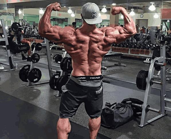 健身喝蛋白粉多久才能练出肌肉,长期锻炼吃蛋白粉后停止会怎么样