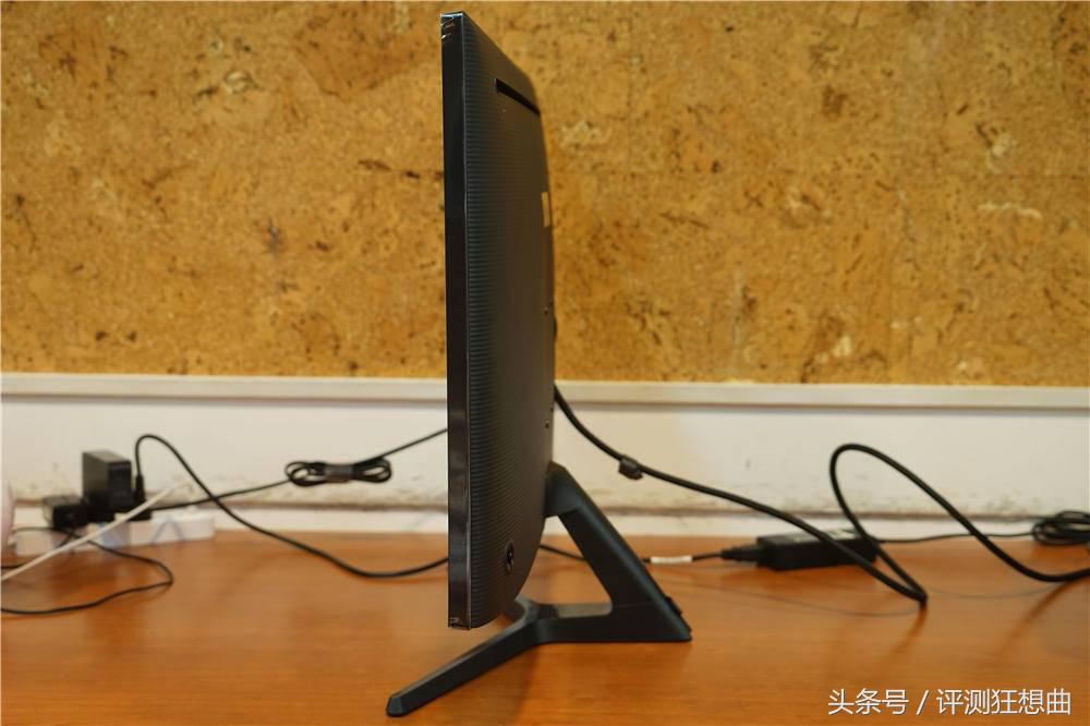 三星4k显示器u32j592uqc评测,三星显示器u32j592