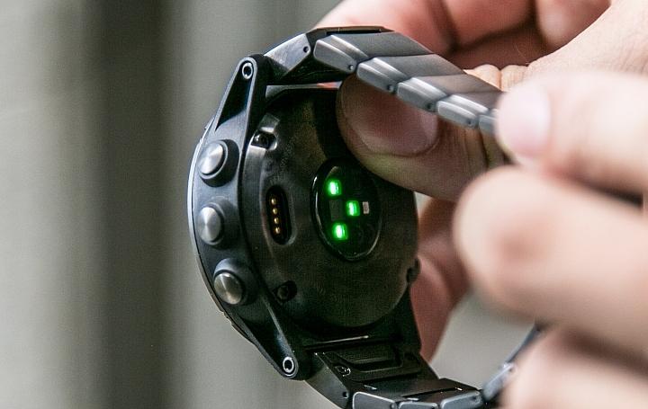 佳明手表garminactive5怎么用,佳明手表fenix5plus功能介绍