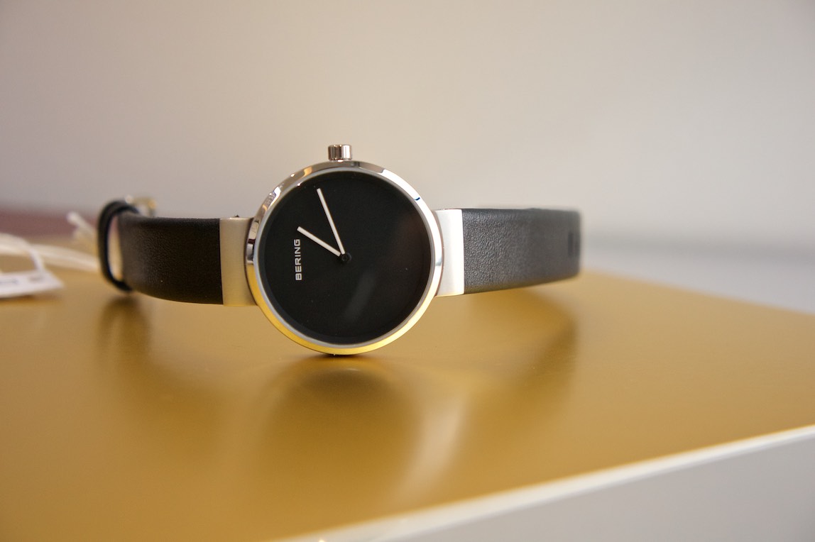 极简极薄！北欧风Bering白令石英女表