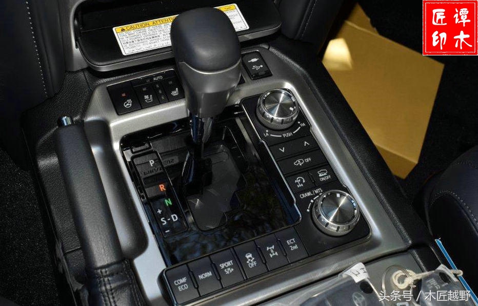 亚瑟王神剑版柴油D4DV8陆巡——欧版最顶配