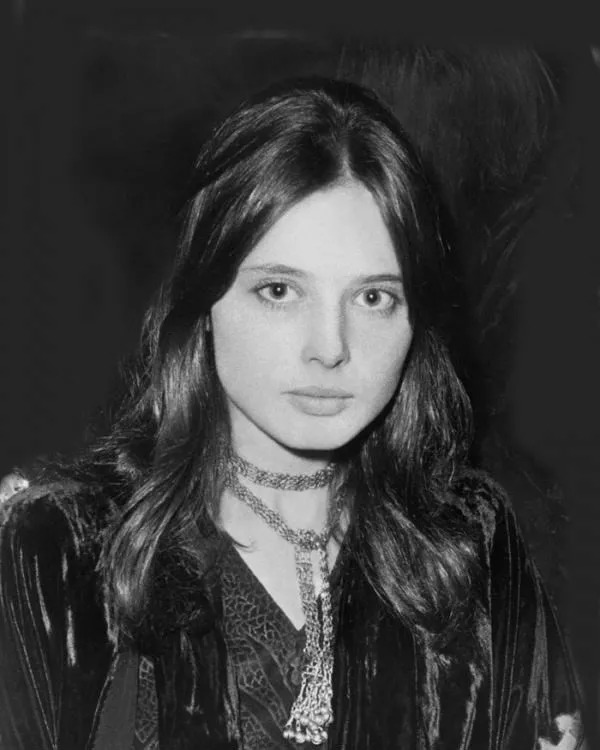 IsabellaRossellini一位与兰蔻有着35年恩怨的传奇女神