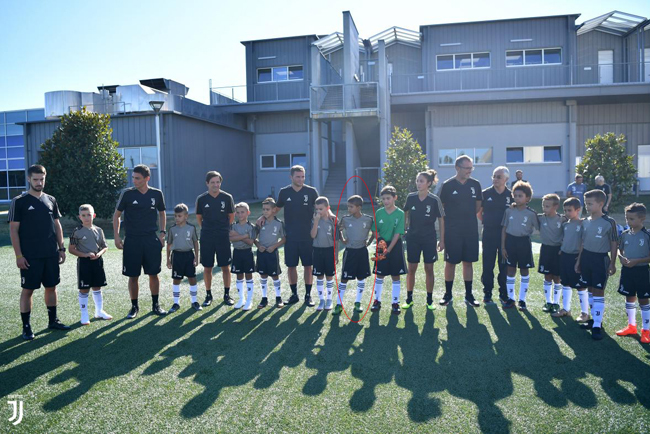 尤文花了多少钱买c罗,尤文买下c罗场面