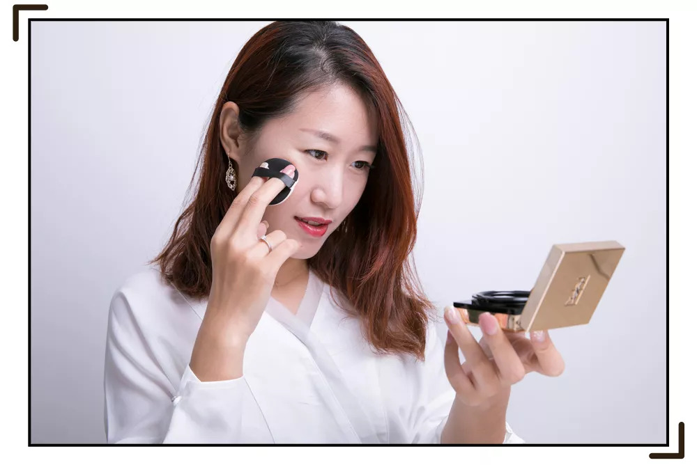 适合干皮状态不好的底妆,夏季不脱妆粉底