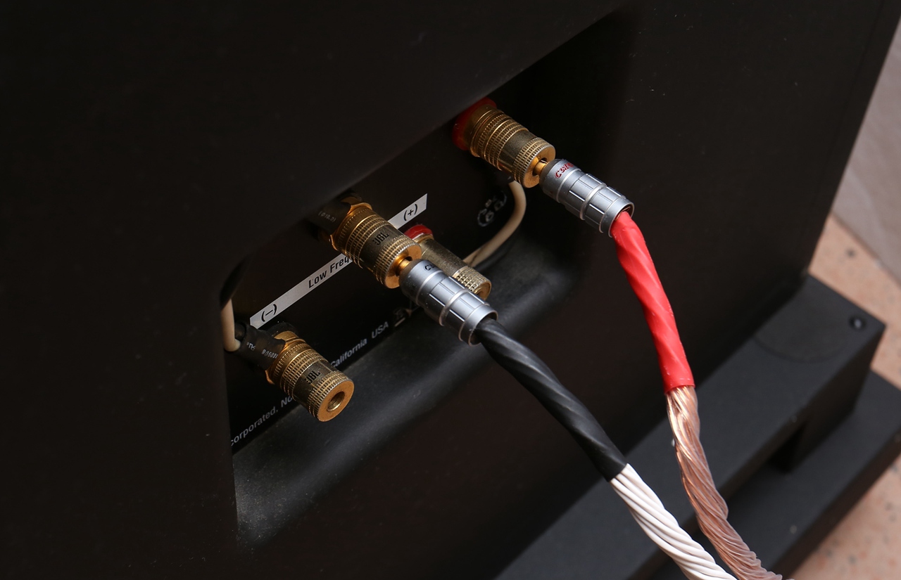 十万级别音响,jbl4338音箱测评