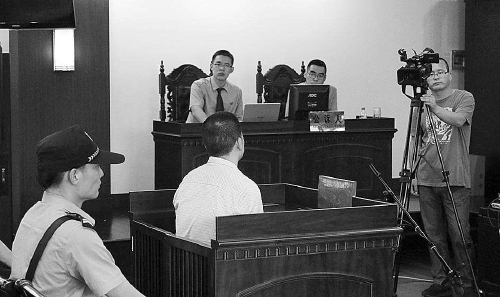 滴滴司机绑架女乘客事件,女司机被绑架后展开机智自救