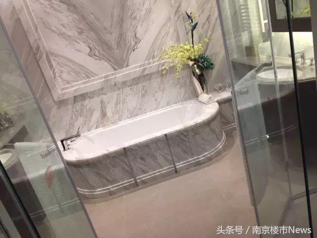 刚刚，城中千万级豪宅时隔2年终于领销许，房价基本没涨