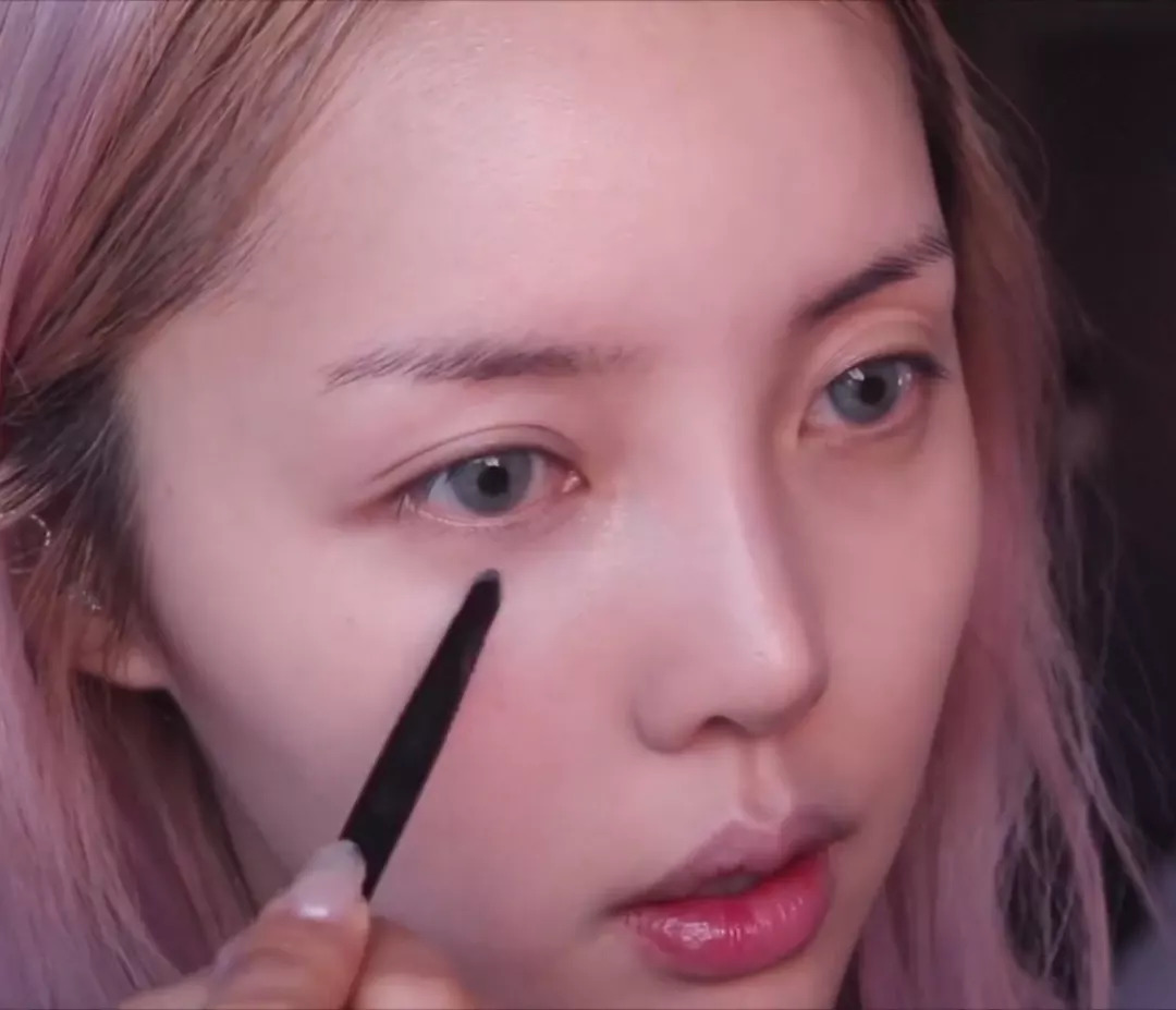 UltraChina凉了没关系，这有一份音乐节美妆攻略