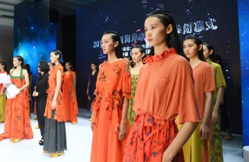 财经之家:交通违法罚款明起可用微信扫码缴纳