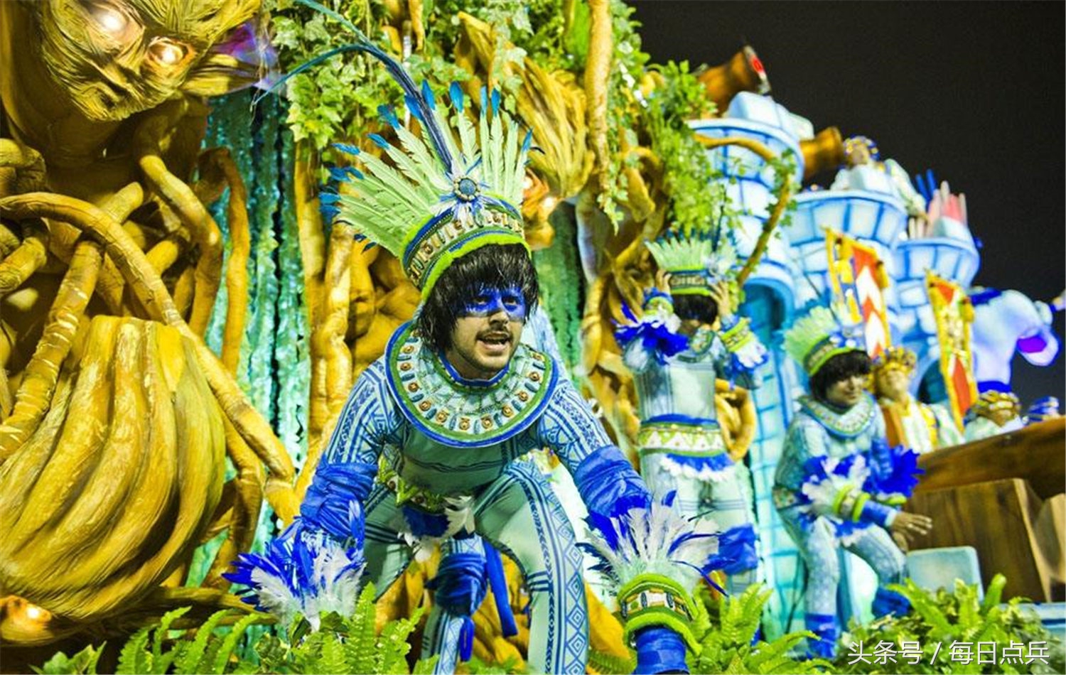 中国巡航导弹航母,发展航母与弹道导弹