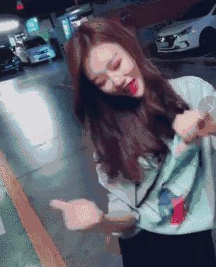 抖音四川成都小甜甜,拜金女小甜甜