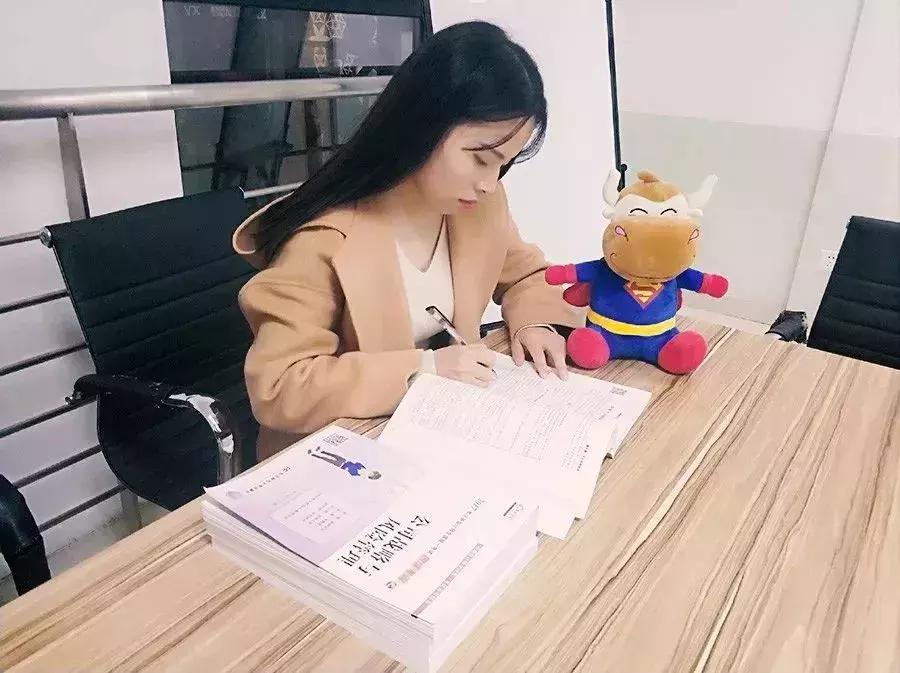 会计分录题借方和贷方怎么判断,如何分清会计分录借方或贷方