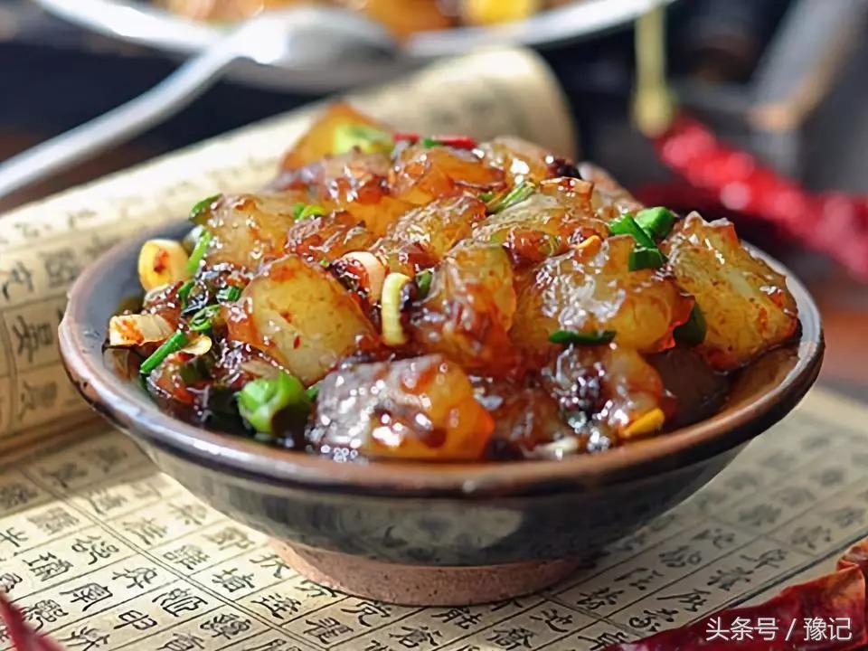 吃碗傣味凉粉,开封小吃炒凉粉的历史来源