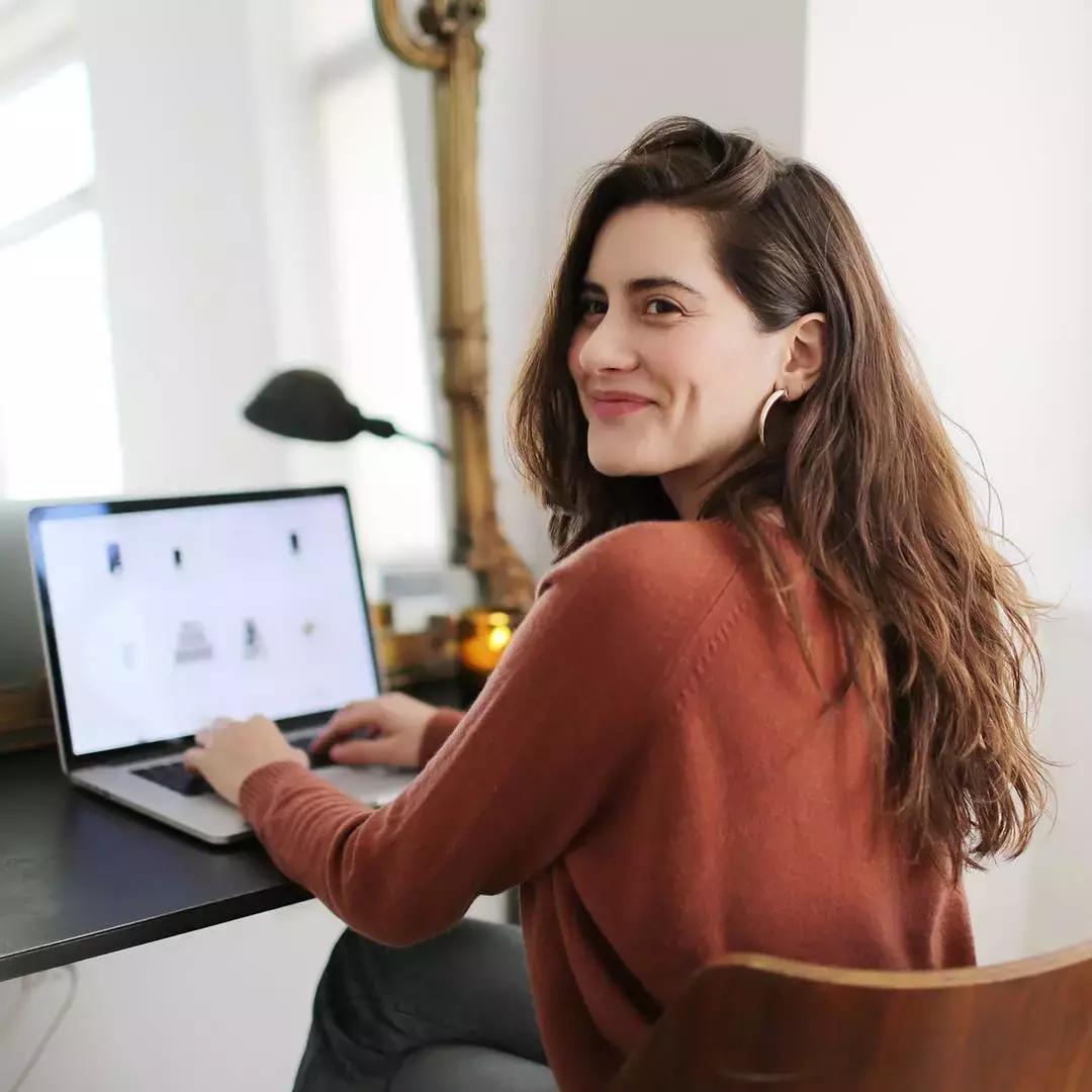 90后女孩践行零垃圾生活，四年产生的垃圾一个玻璃瓶就能装下……