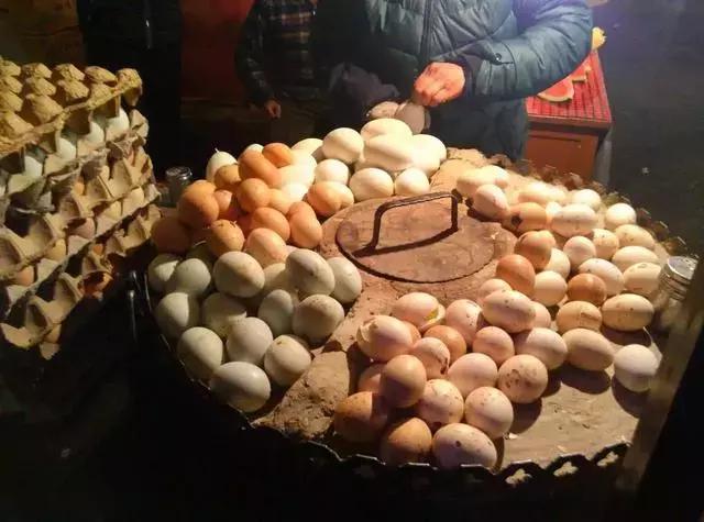 鸡蛋烤着吃和煮着吃,鸡蛋烤着吃会爆炸吗