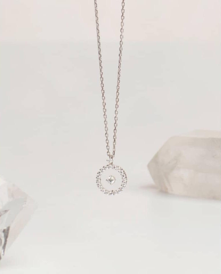 职场穿搭女装金秘书,金秘书经典配饰