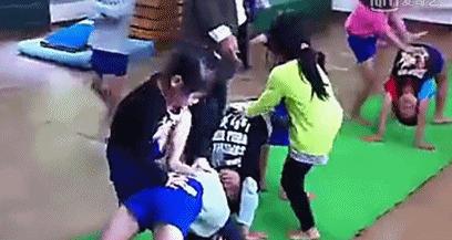 侧空翻儿童舞蹈,倒立日本幼儿园