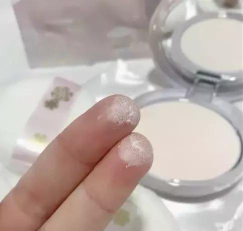 cpb资生堂,安耐晒和资生堂是一个牌子吗