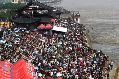 济南人,中秋国庆放假通知来了!中秋假期高速不免费,还有一项大福利!