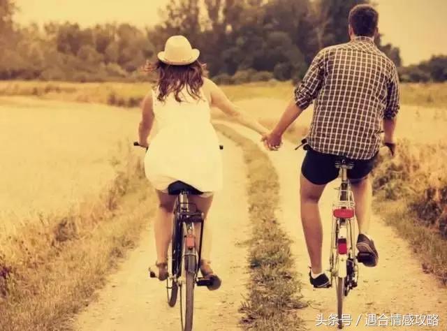 男朋友月薪上万送什么礼物合适,男朋友月薪十万只给100多的礼物