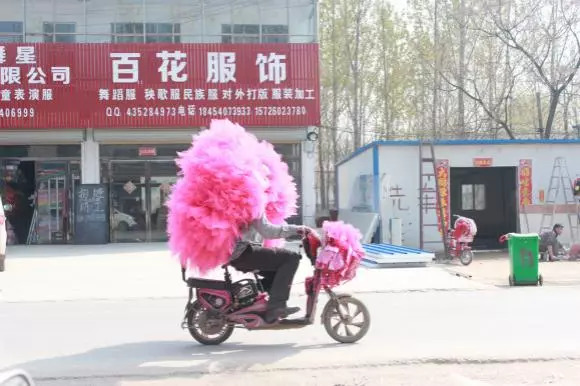 淘宝村纪录片剧情,山东曹县淘宝村的故事