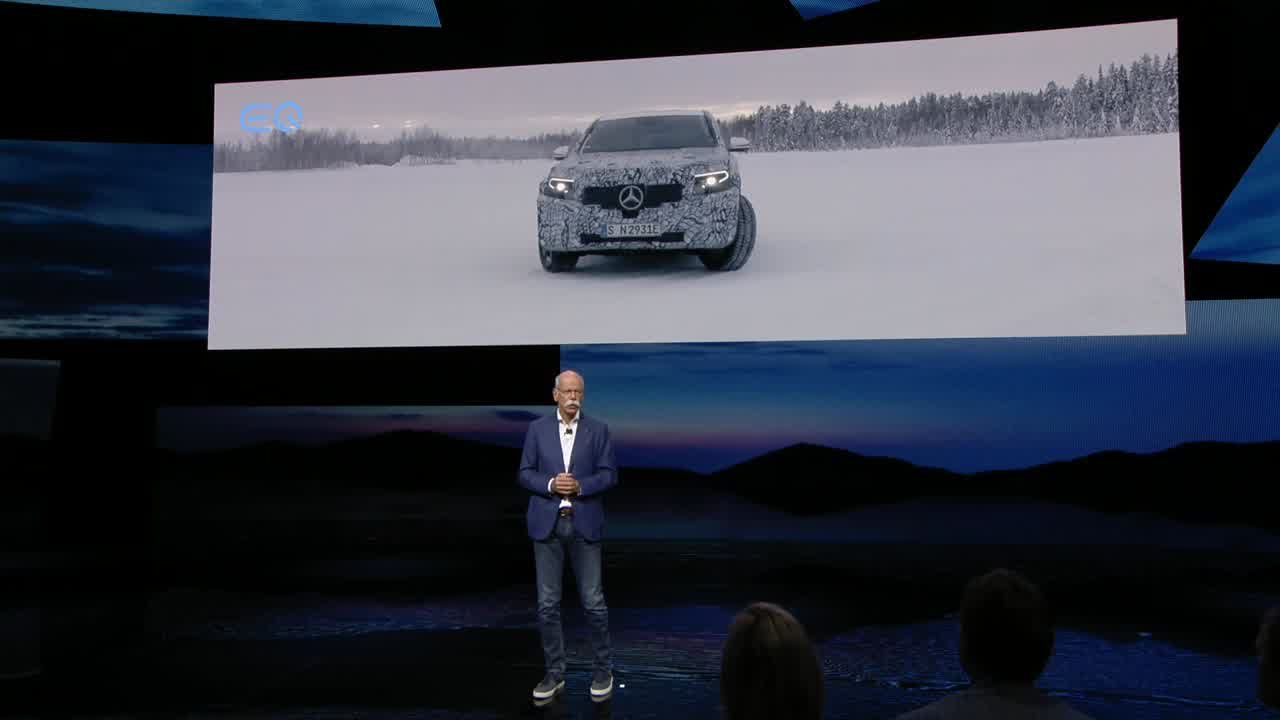 以先锋豪华之名：奔驰EQC全球首秀蔡澈剧透130款电气车型