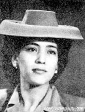 他是赌王，更是舞帝，舞出了四个老婆，舞出了精彩的人生