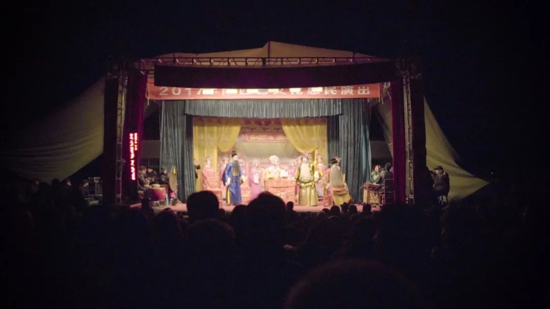 他绘制秦腔脸谱十六年，留下陕西的颜色