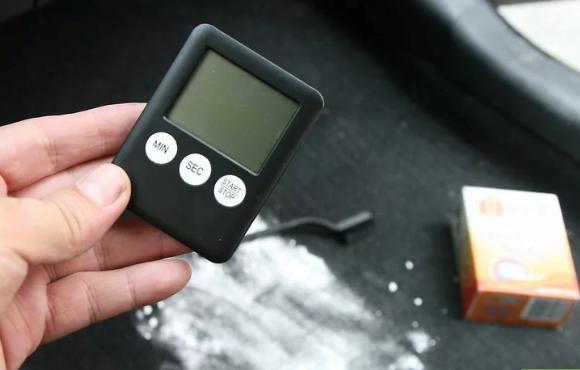 汽车如何防霉除异味,汽车异味怎么保养清洗