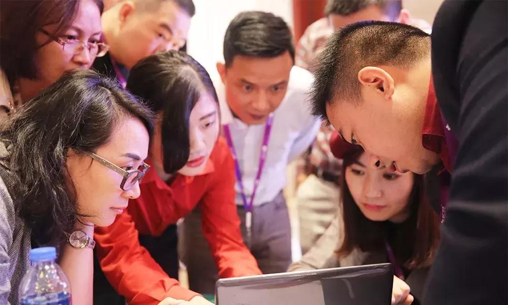 四年后，单仁资讯收到了一封来自五彩阳光董事长的告白书