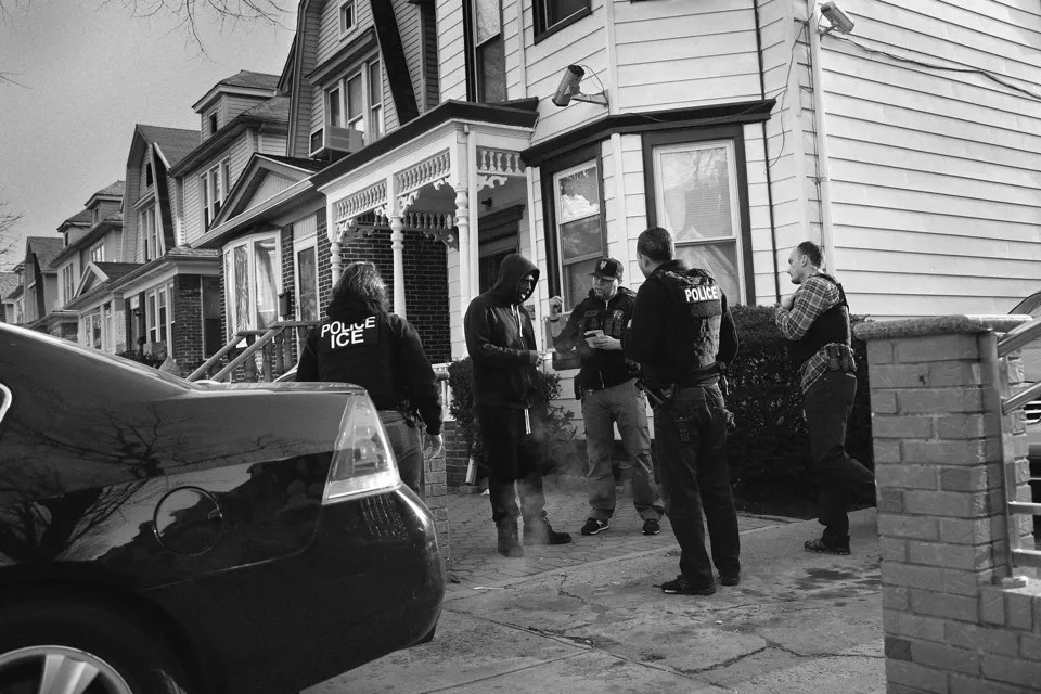 冰封难民路｜政见CNPolitics