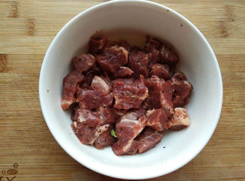 牛肉怎么上浆才最嫩最好吃,牛肉怎么上浆厨师专业做法