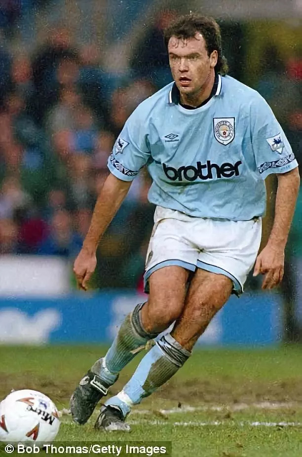 英超球队胸前广告,曼联球衣胸前广告历史