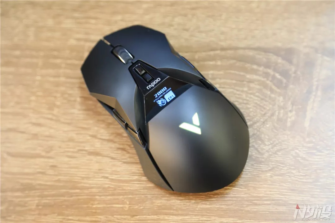 雷柏vt960双模鼠标评测,雷柏鼠标vt950滚轮有问题