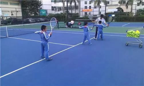 丽江市一中校园,285所网球特色学校