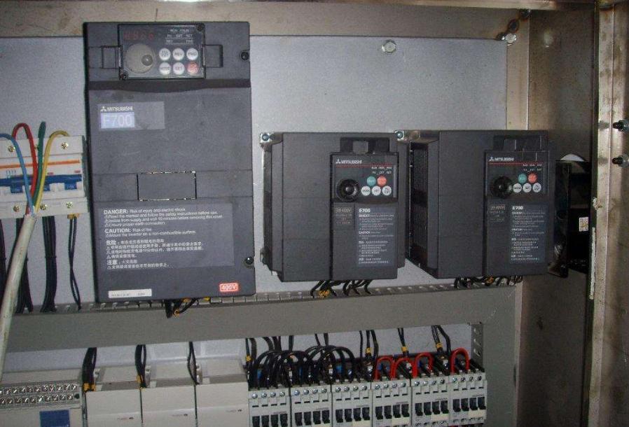 当电工有钱途吗？一月万元是否真的遥不可及？