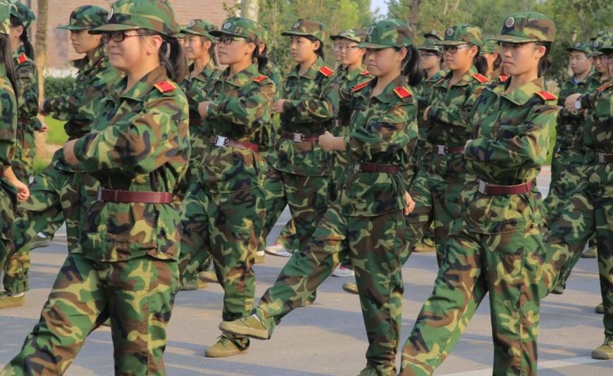 军训特辑军训小技巧新生必看,军训必备最强攻略