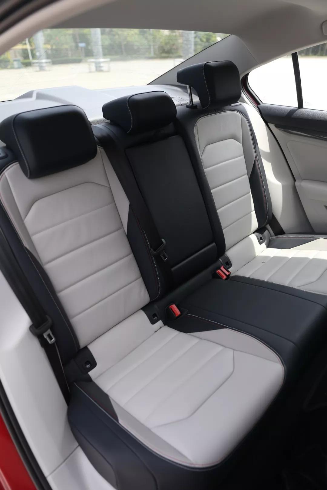 大众新款宝来mqb匹配钥匙,大众宝来mqb19年自动挡内饰